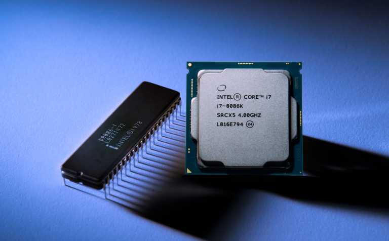Intel-8086-old-8086k-new