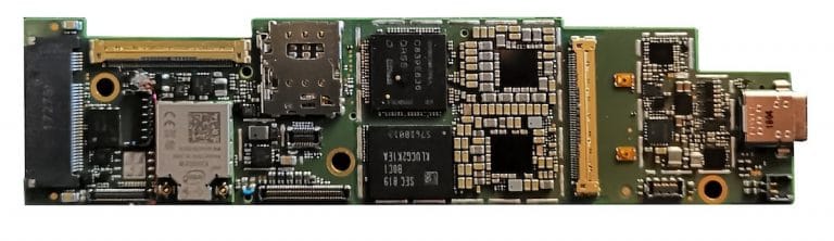 At CES 2019, Intel Corporation previews a new client platform code-named “Lakefield.” If features a hybrid CPU architecture with Intel’s Foveros 3D packaging technology. Lakefield has five cores, combining a 10nm high-performance Sunny Cove core with four Intel Atom processor-based cores into a tiny motherboard for thin and light devices packed with performance, long battery life and connectivity. Intel displays how its technology is the foundation for the world’s most important innovations and advances at CES 2019 from Jan. 8-11 in Las Vegas. (Credit: Intel Corporation)