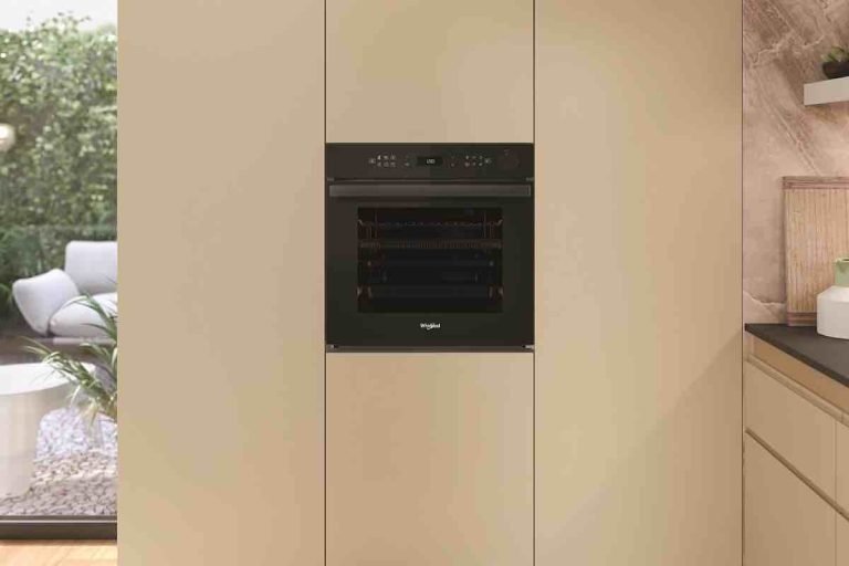 Whirlpool Absolute Steam: la cottura a vapore che rivoluziona il modo di cucinare al forno o con il microonde