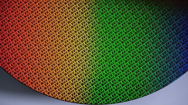 Intel Foundry presenta la roadmap di produzione dei chip: processo 14A in pipeline
