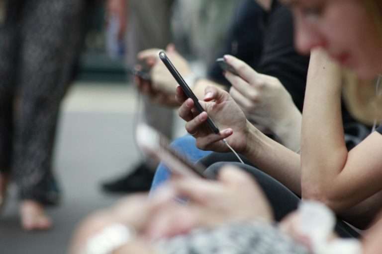 Dalla Pubblica Amministrazione al tempo libero online: la Carta d’Identità Elettronica allarga il suo raggio d’azione