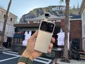 Abbiamo provato HONOR Robot Phone a Movieland per esaltare le funzioni di ARRI: i video sono di un altro livello
